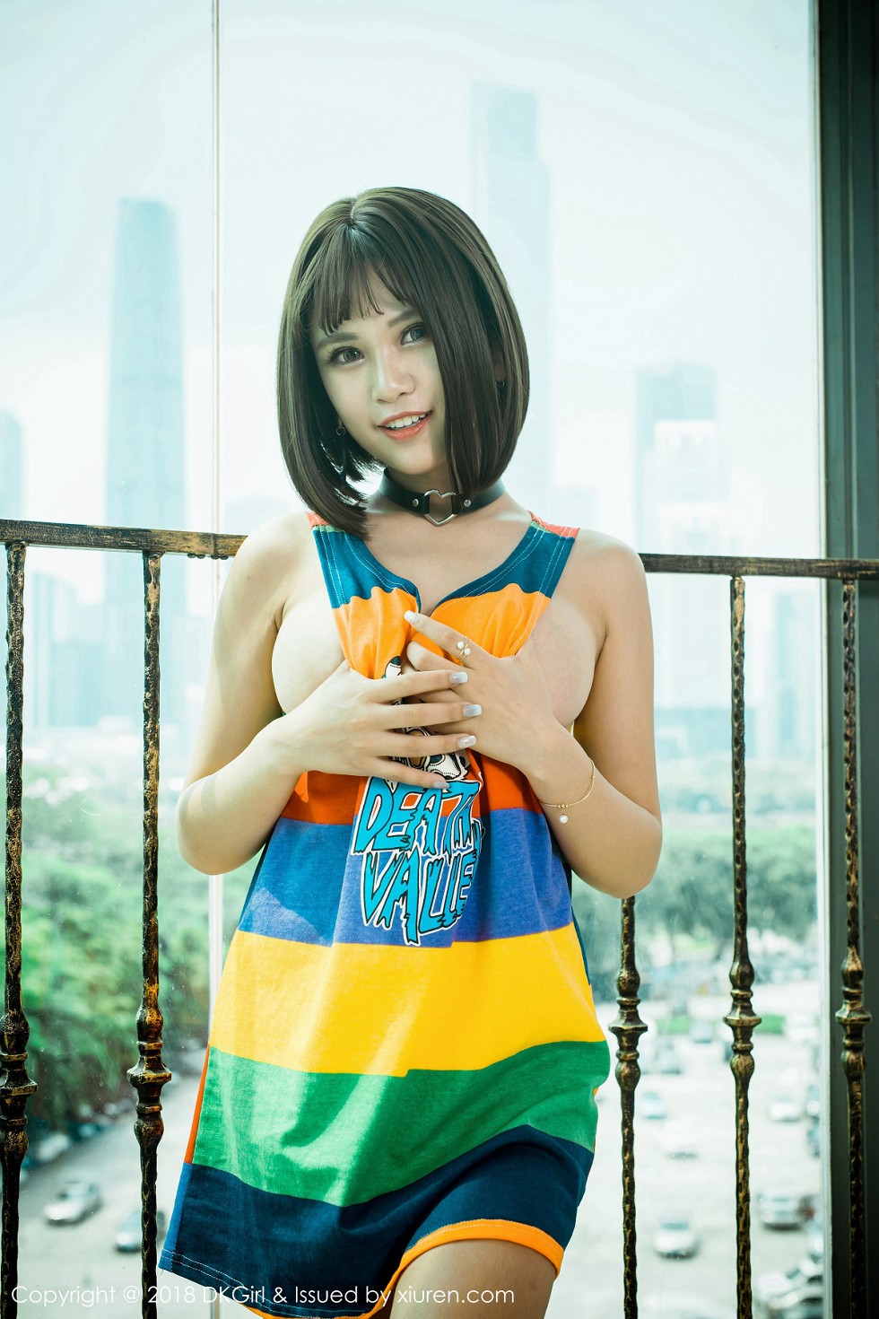 [DKGirl御女郎]Vol.082_嫩模萌宝儿BoA户外真空球衣+室内真空短裙露豪乳极致诱惑写真48P