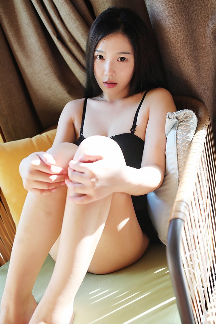 欲女萌妹徐微微娇柔软嫩性感撩人(图11)