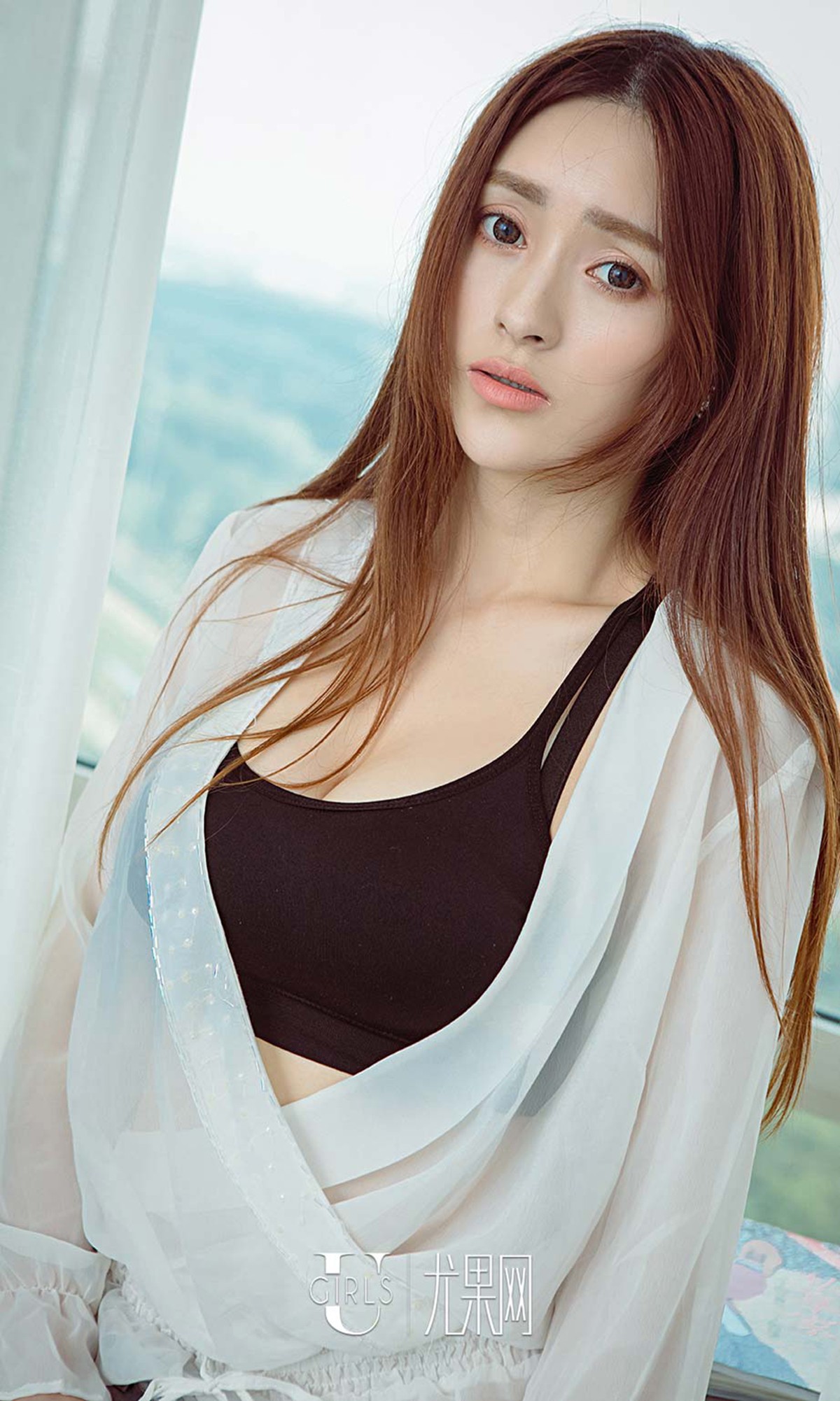 [Ugirls爱尤物]No.505_嫩模花花居家吊带情趣睡裙秀美乳完美曲线诱惑写真40P