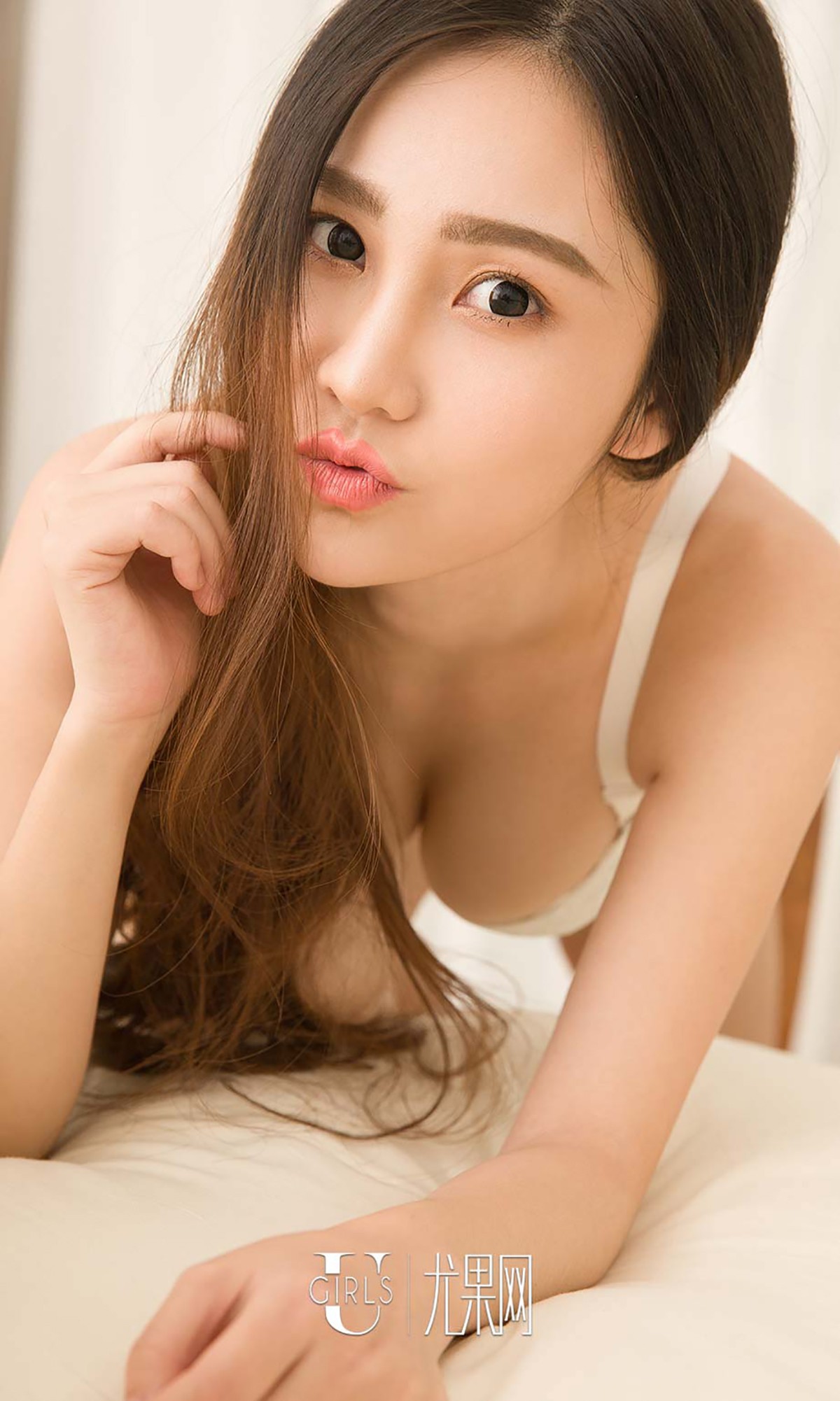 [Ugirls爱尤物]No.520_嫩模小超人Juno清新小猫女性感内衣+丁字裤完美身材写真40P