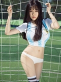 性感足球宝贝现巨乳助威世界杯