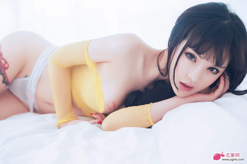 [Ugirls尤果网]E025_黑色女王颜瑜黑色情趣内衣完美身材诱惑美乳写真34P