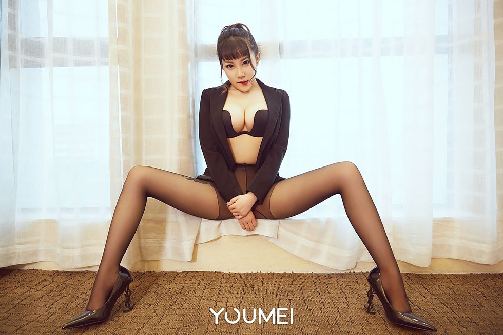 [YouMei尤美]Vol.041_美少妇团团居家私房性感黑色内衣配无内黑丝裤袜诱惑写真23P