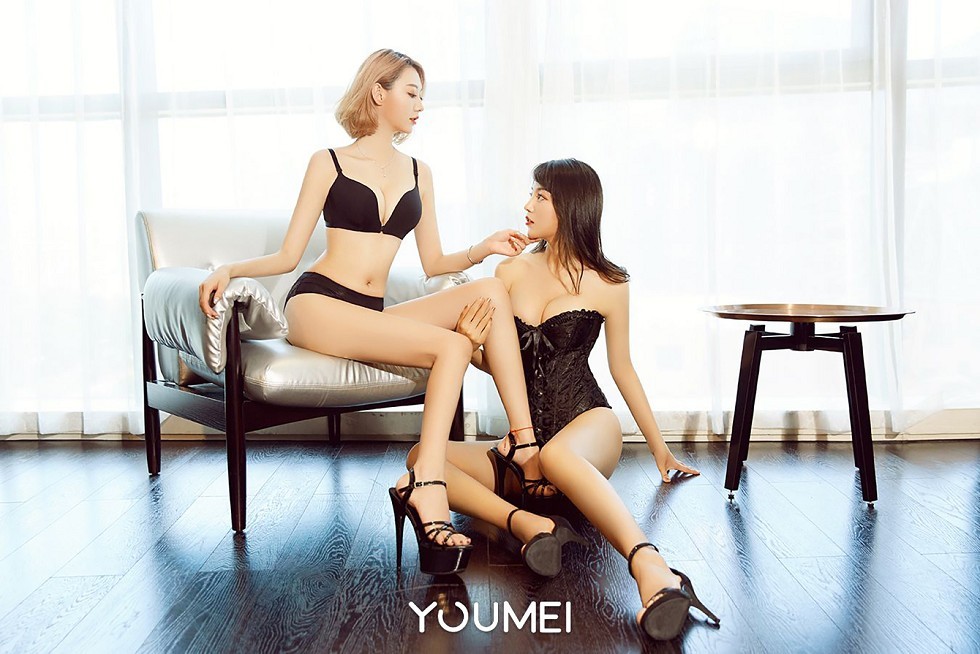 [YouMei尤美]Vol.047_尤美合辑性感姐妹花私房黑色情趣内衣秀完美身材诱惑写真29P