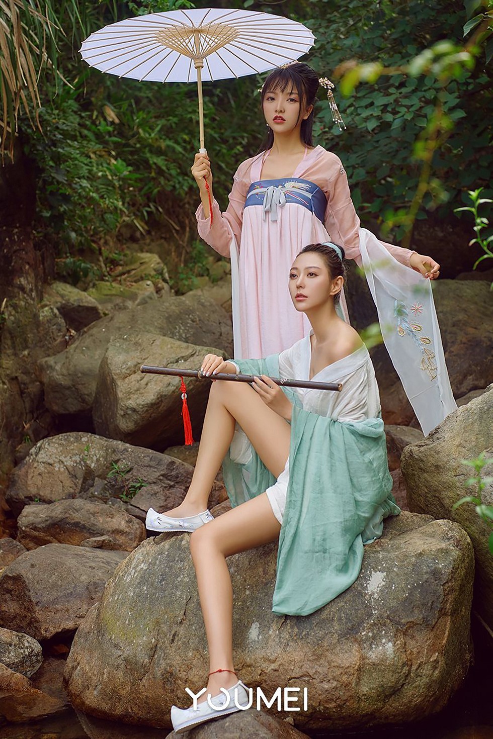 [YouMei尤美]Vol.048_尤美合辑牛郎织女山中奇遇主题古典装秀美腿诱惑写真19P