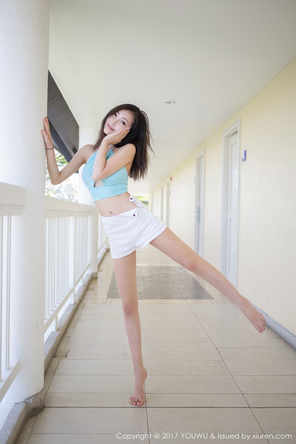 [YouMi尤蜜荟]Vol.027_嫩模Yumi-尤美私房内衣系列秀完美身材妩媚诱惑写真40P