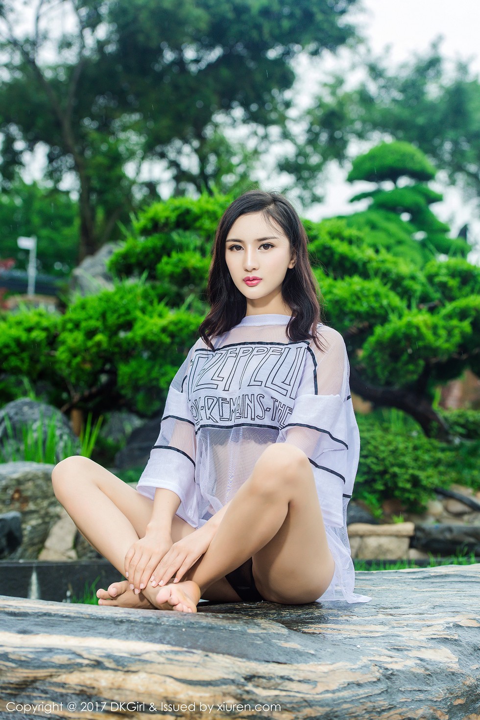 [DKGirl御女郎]Vol.026_嫩模梅哥白色连体比基尼泳池湿身秀傲人美乳诱惑写真58P