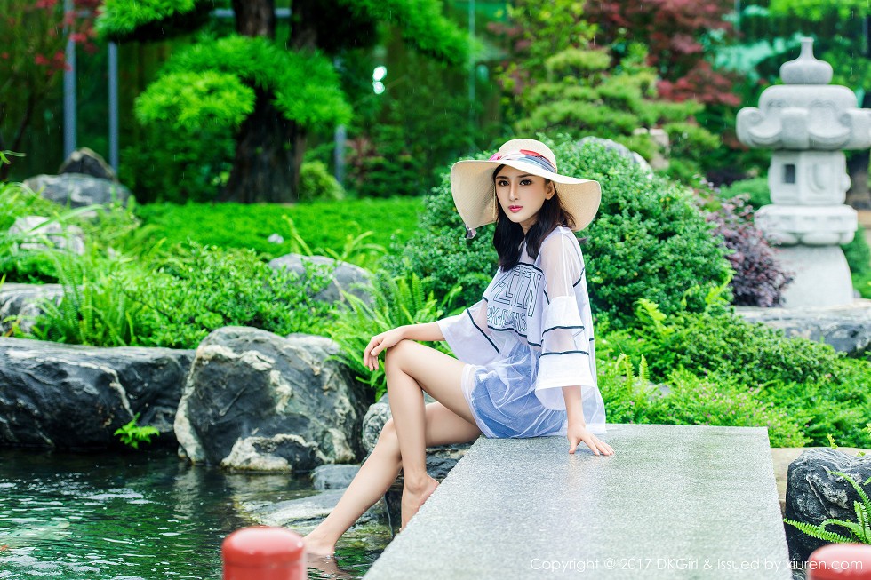 [DKGirl御女郎]Vol.026_嫩模梅哥白色连体比基尼泳池湿身秀傲人美乳诱惑写真58P