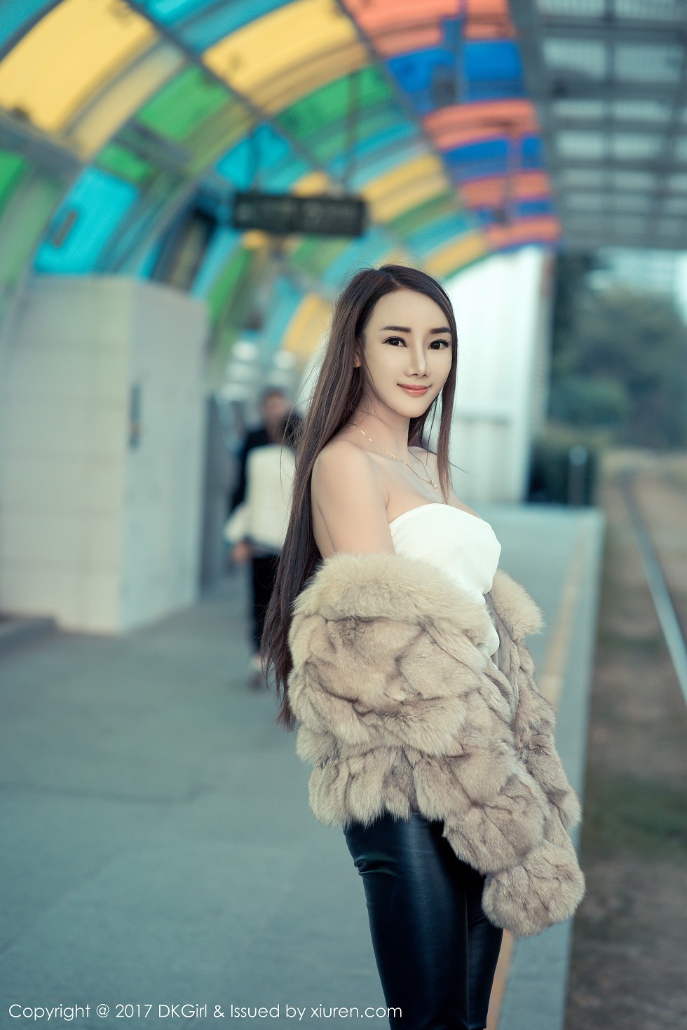 [DKGirl御女郎]Vol.030_嫩模婕西儿jessie羊城旅拍高挑身材性感内衣秀豪乳写真54P