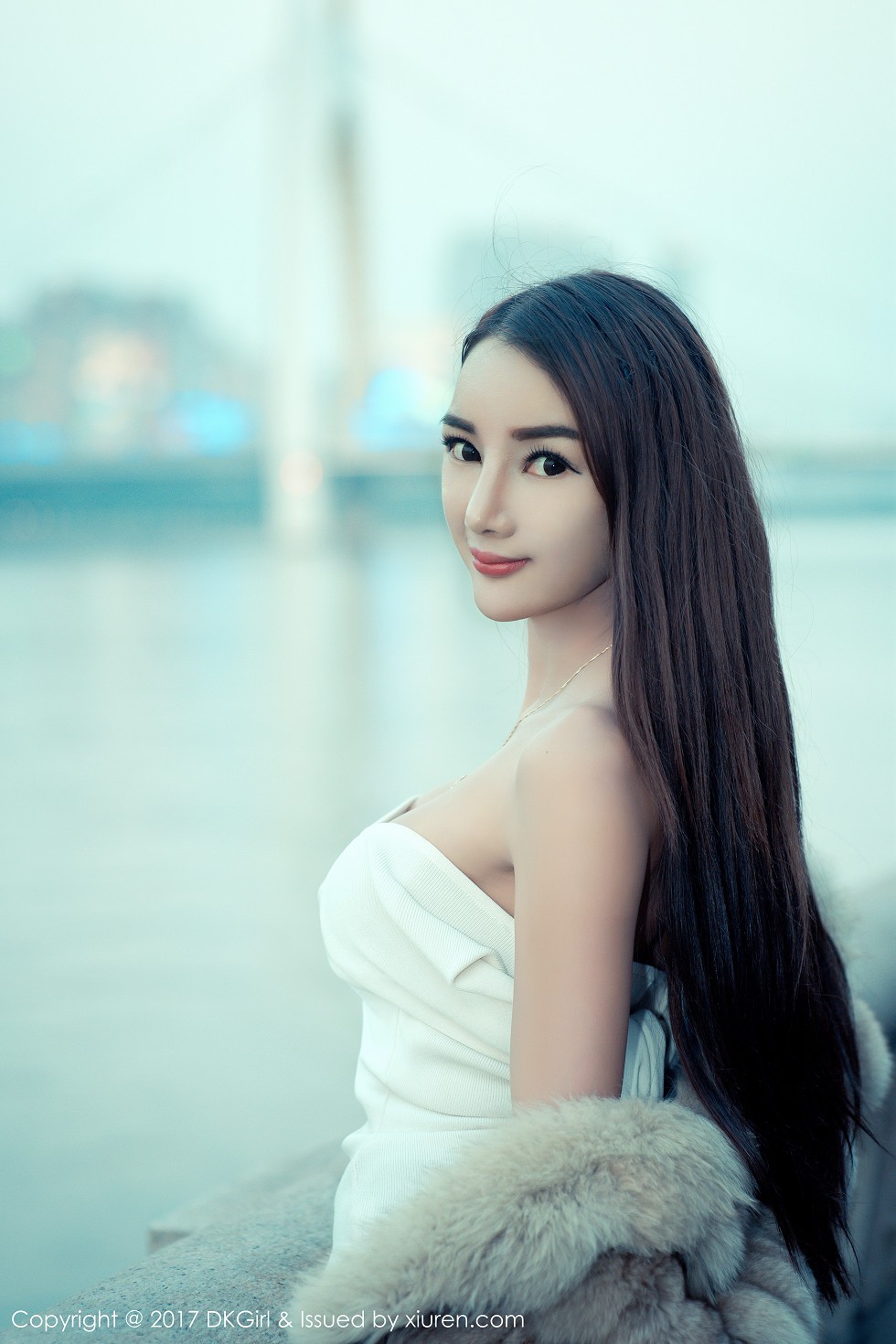 [DKGirl御女郎]Vol.030_嫩模婕西儿jessie羊城旅拍高挑身材性感内衣秀豪乳写真54P