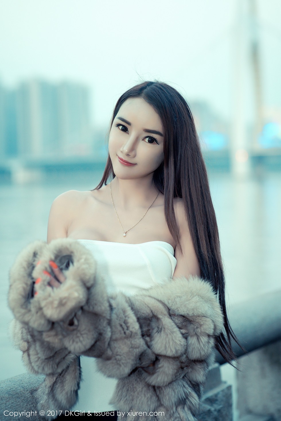 [DKGirl御女郎]Vol.030_嫩模婕西儿jessie羊城旅拍高挑身材性感内衣秀豪乳写真54P