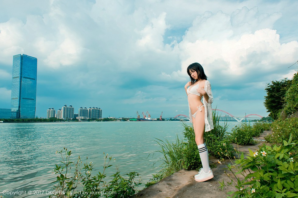 [DKGirl御女郎]Vol.033_嫩模仓井优香运动特辑撩衣双手挡乳全裸秀美背诱惑写真54P