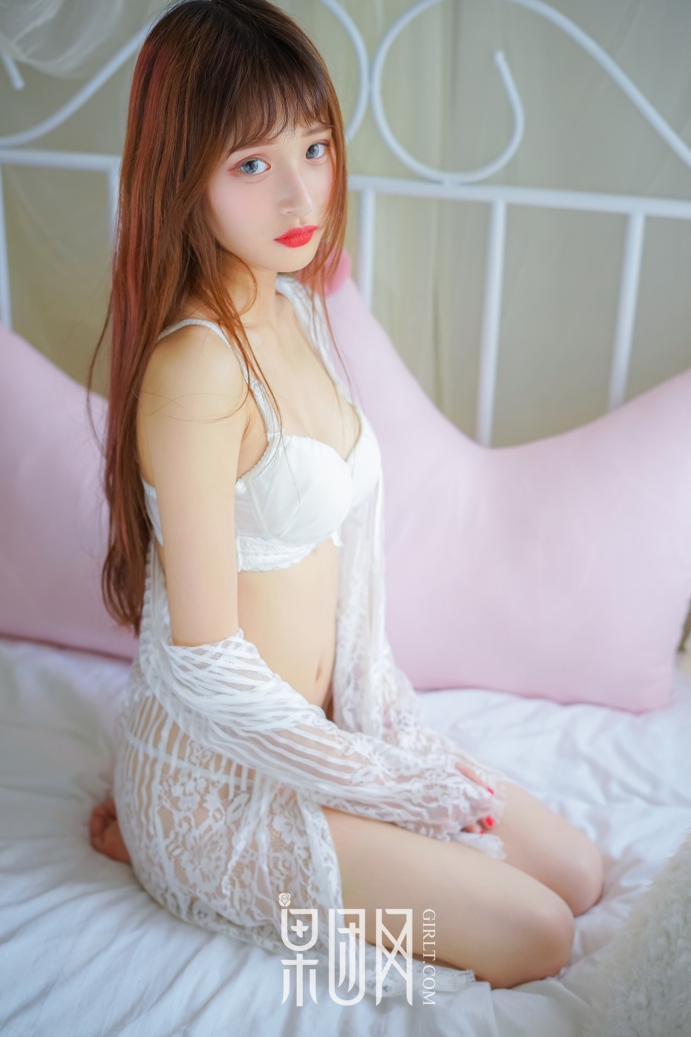 [GIRLT果团网]NO.022_嫩模little贝殼超萌兔女郎蕾丝内衣+卡通内裤完美诱惑写真44P