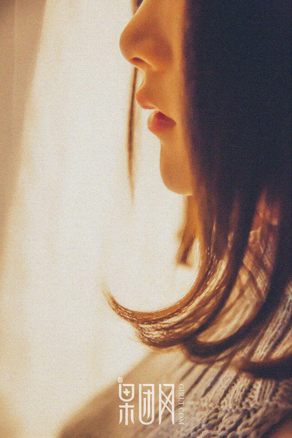 [GIRLT果团网]NO.024_嫩模皮蛋儿露背毛衣侧露豪乳+大尺度私房全裸诱惑写真68P