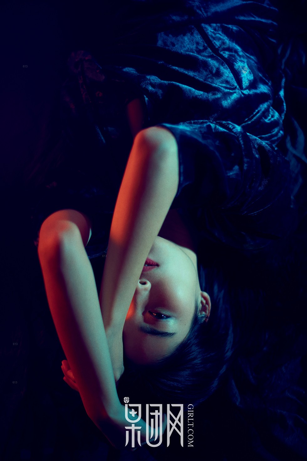 [GIRLT果团网]TG002_蔷薇女神居家私房白色蕾丝内衣系列秀豪乳翘臀极致诱惑写真51P