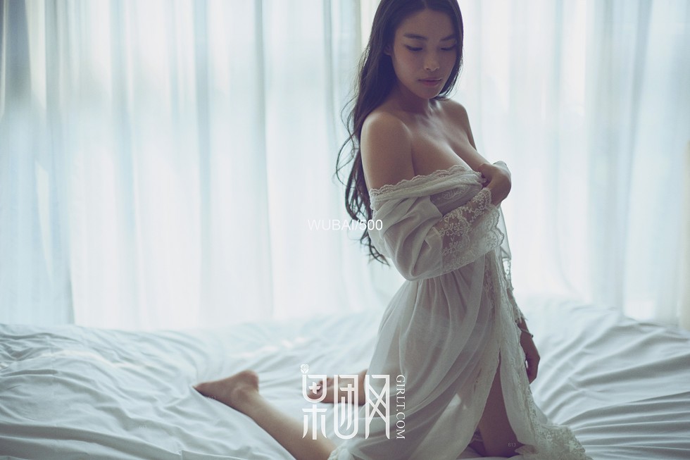 [GIRLT果团网]TG002_蔷薇女神居家私房白色蕾丝内衣系列秀豪乳翘臀极致诱惑写真51P