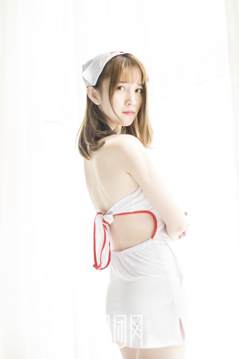 [GIRLT果团网]TG009_青纯玉女桃桃黑色连体内衣兔女郎+性感护士装完美诱惑写真61P