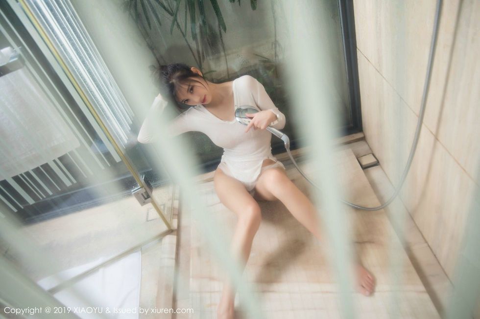 [XiaoYu画语界]Vol.025_女神杨晨晨sugar私房浴室里白色薄纱半露豪乳湿身诱惑写真65P