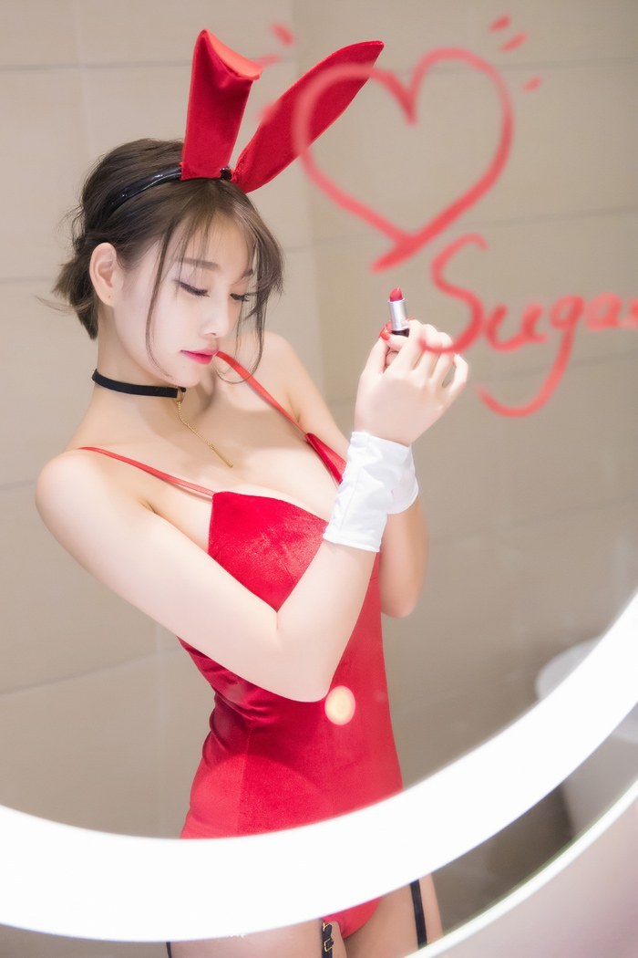 甜美女神杨晨晨浴室湿身春光乍泄(图5)