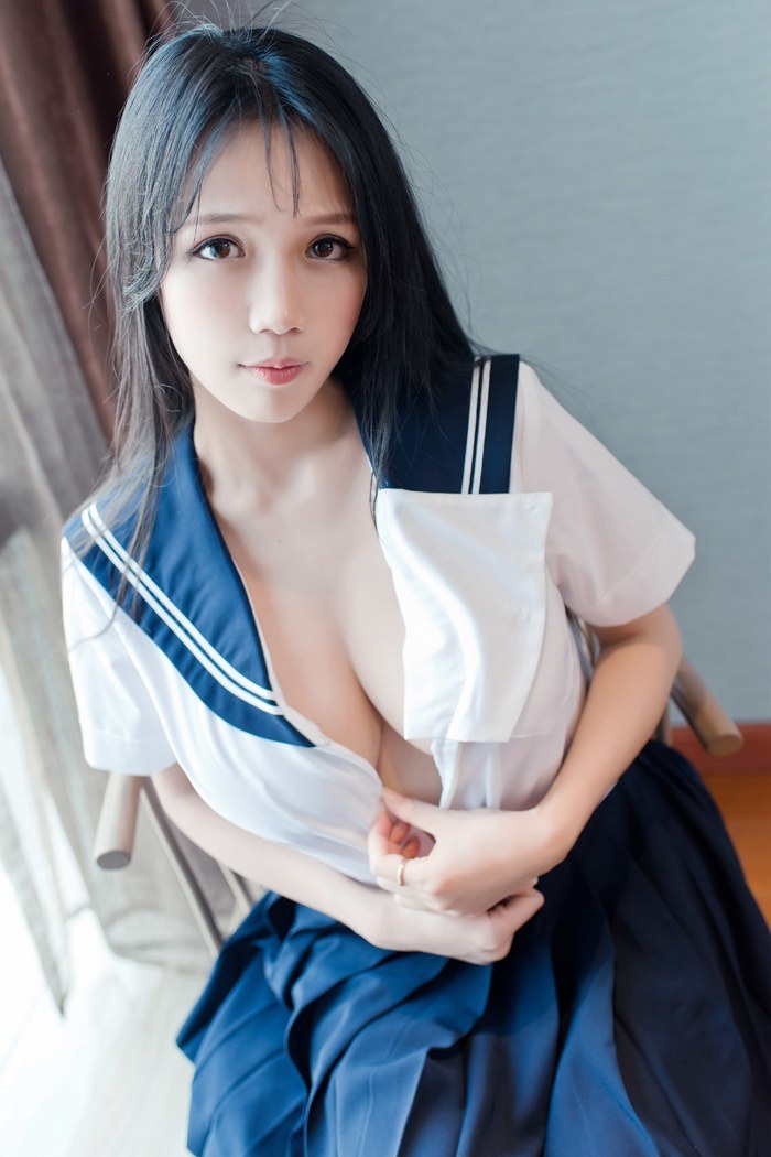清秀丽人李可可巨乳肥臀诱惑人心(图12)