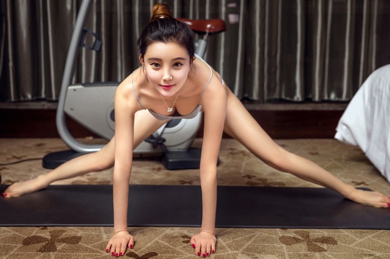 美腿俏佳人琳琳丰腴身材火辣动人(图49)