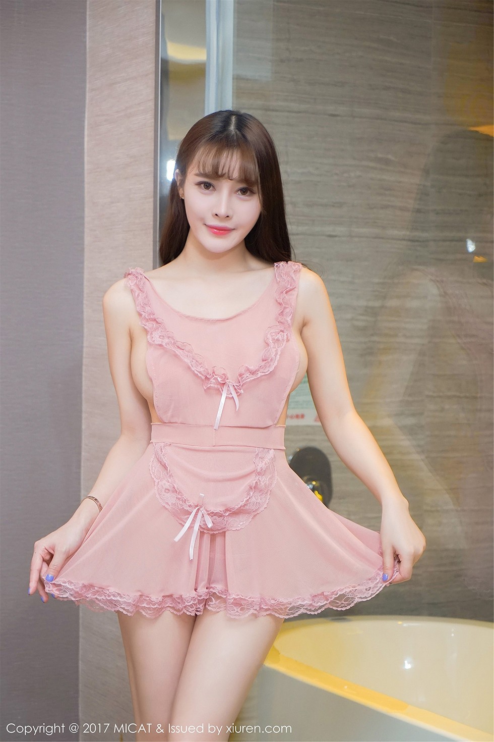 [MICAT猫萌榜]VOL.019_嫩模雪瑞Lisa白色高叉连体内衣吊带白丝袜火辣诱惑写真52P