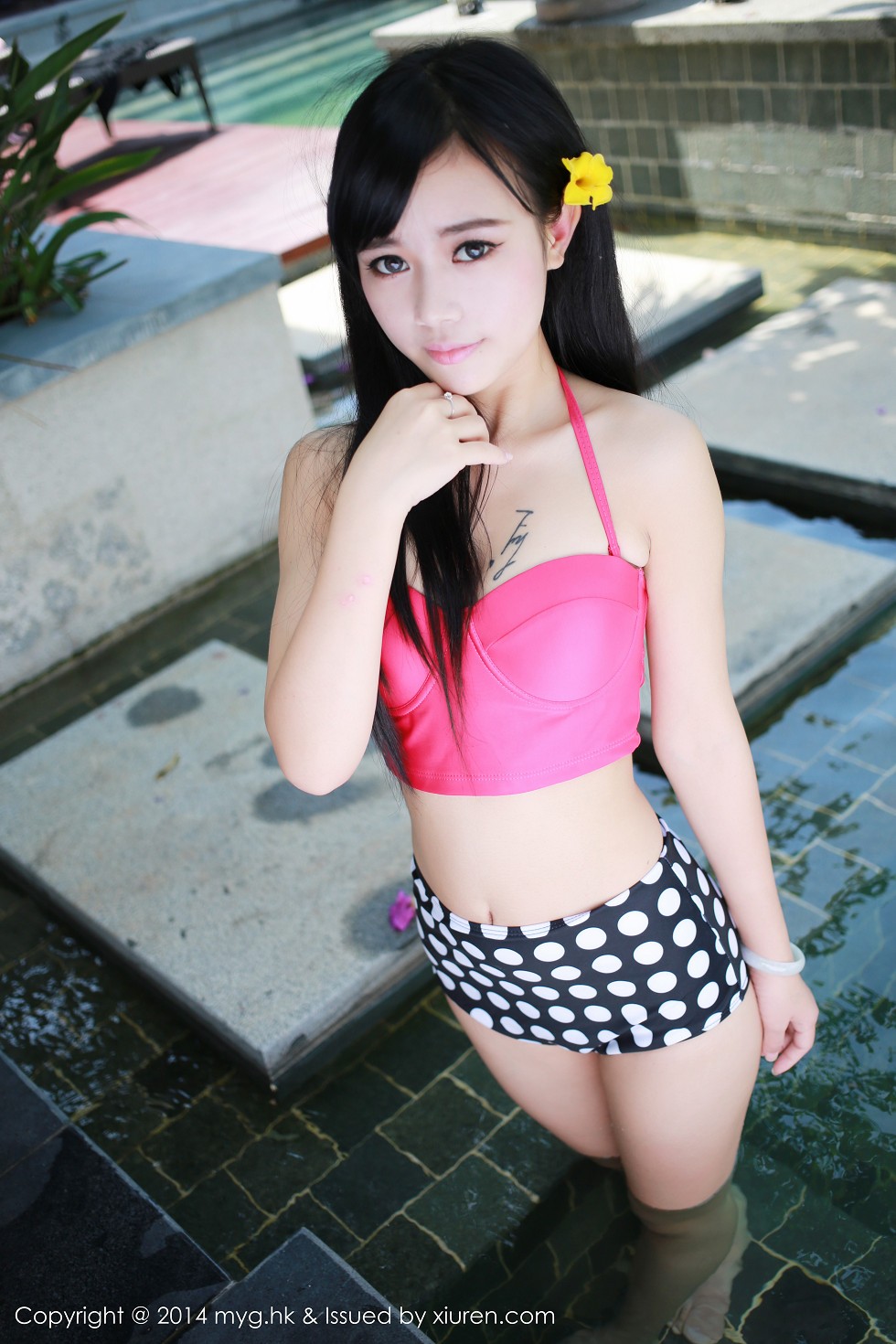 [MyGirl美媛馆]Vol.012_嫩模女神toro羽住三亚旅拍豪乳翘臀性感内衣系列125P