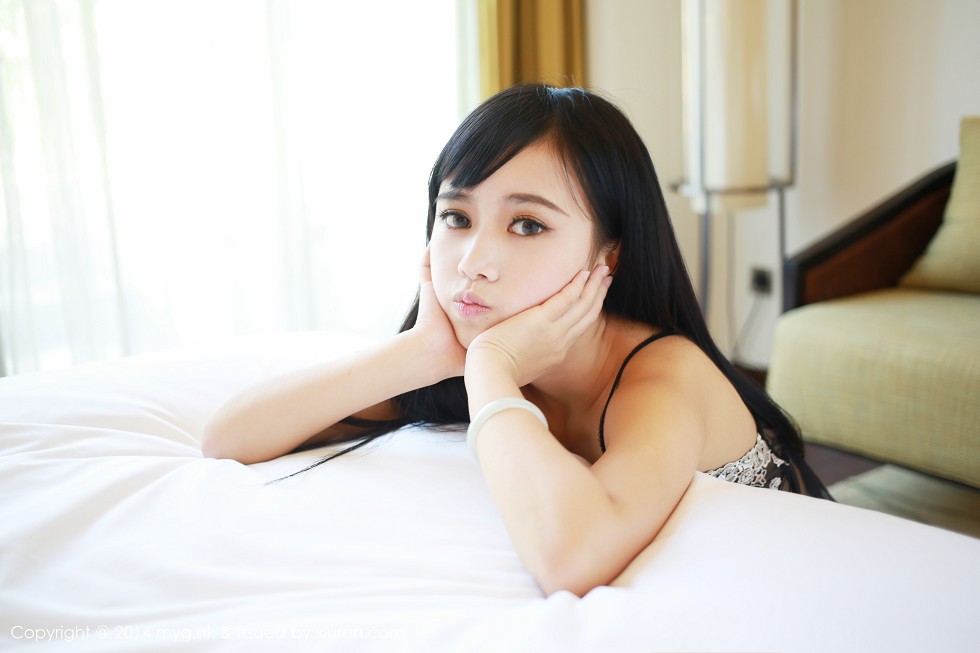 [MyGirl美媛馆]Vol.012_嫩模女神toro羽住三亚旅拍豪乳翘臀性感内衣系列125P