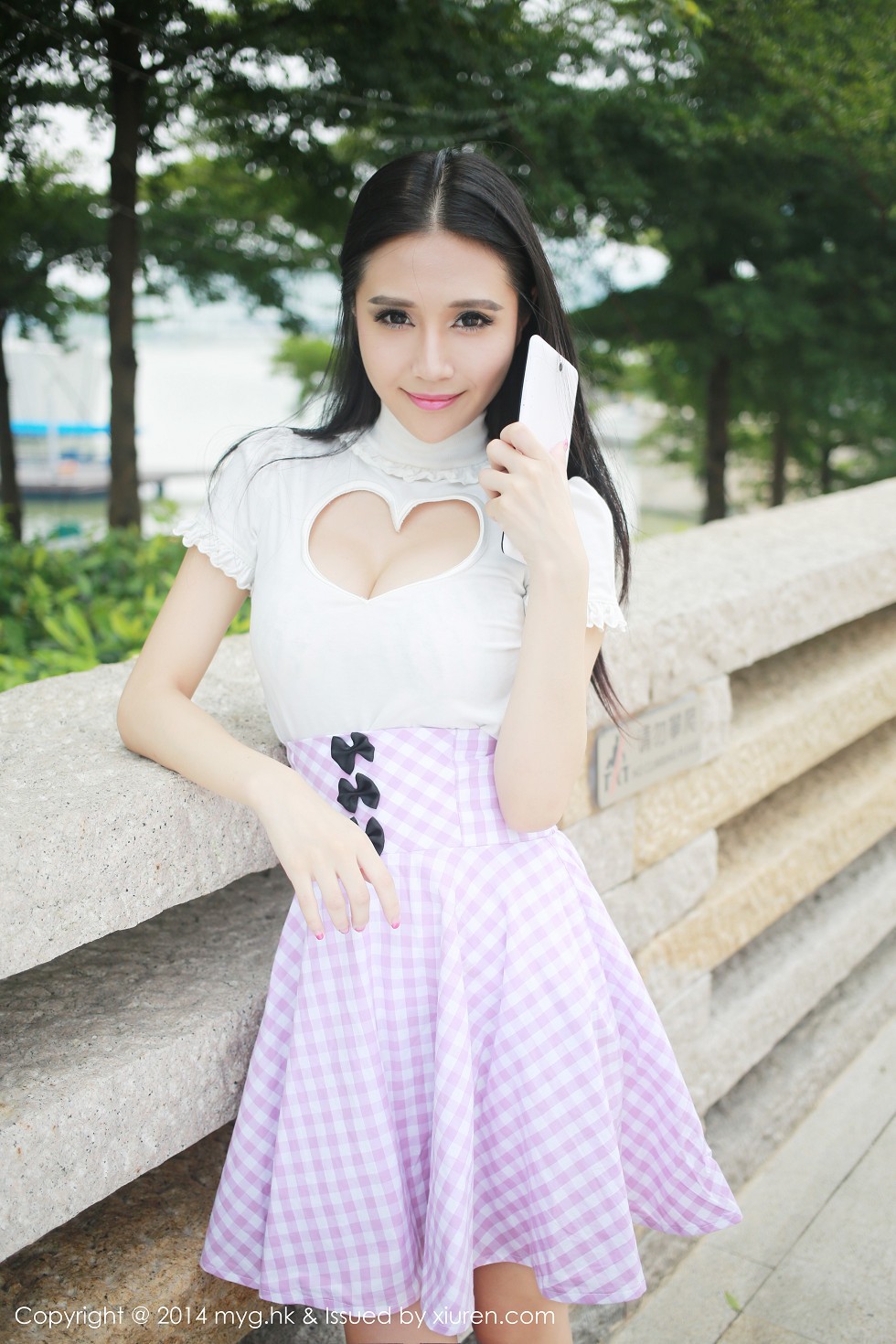 [MyGirl美媛馆]Vol.018_嫩模于大小姐AYU白色丝袜性感美臀傲人上围性感写真58P