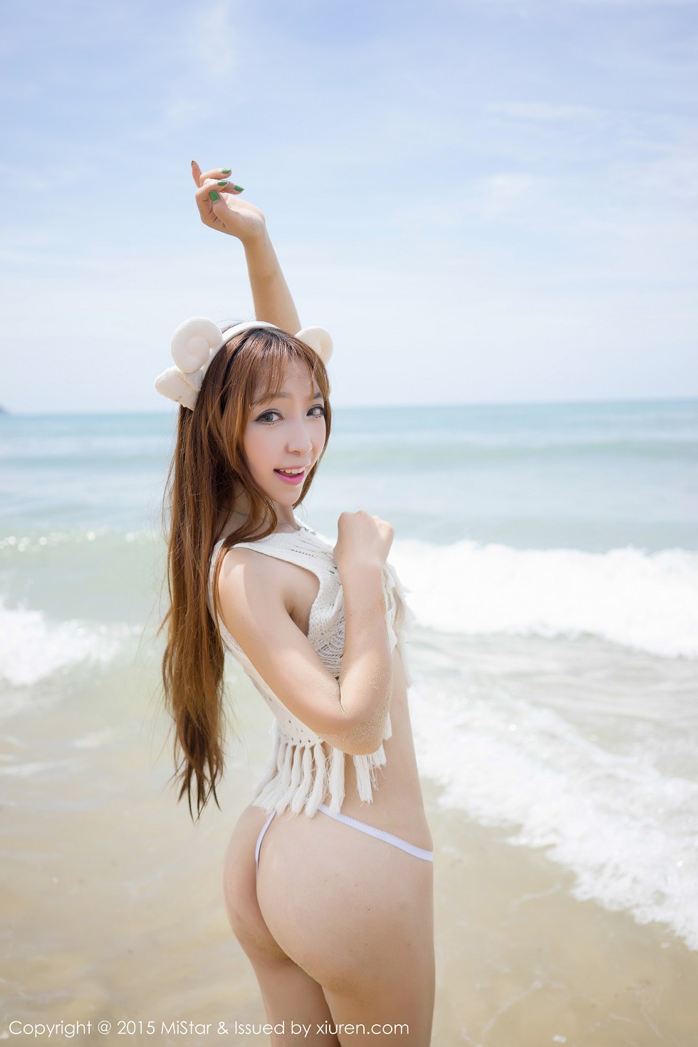 [MiStar魅妍社]Vol.015_嫩模黄歆苑Chobits红色比基尼前凸后翘诱惑写真60P