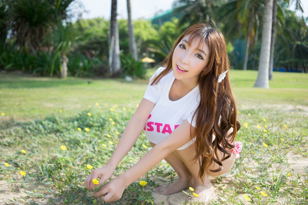 [MiStar魅妍社]Vol.023_嫩模黄歆苑Chobits性感比基尼系列豪乳诱惑写真60P