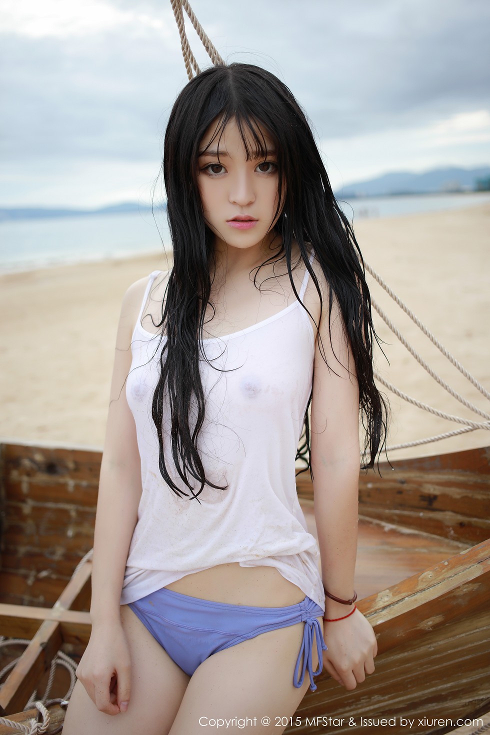 [MFStar模范学院]Vol.029_嫩模伊小七MoMo白嫩肌肤诱人酮体大胆诱惑写真51P