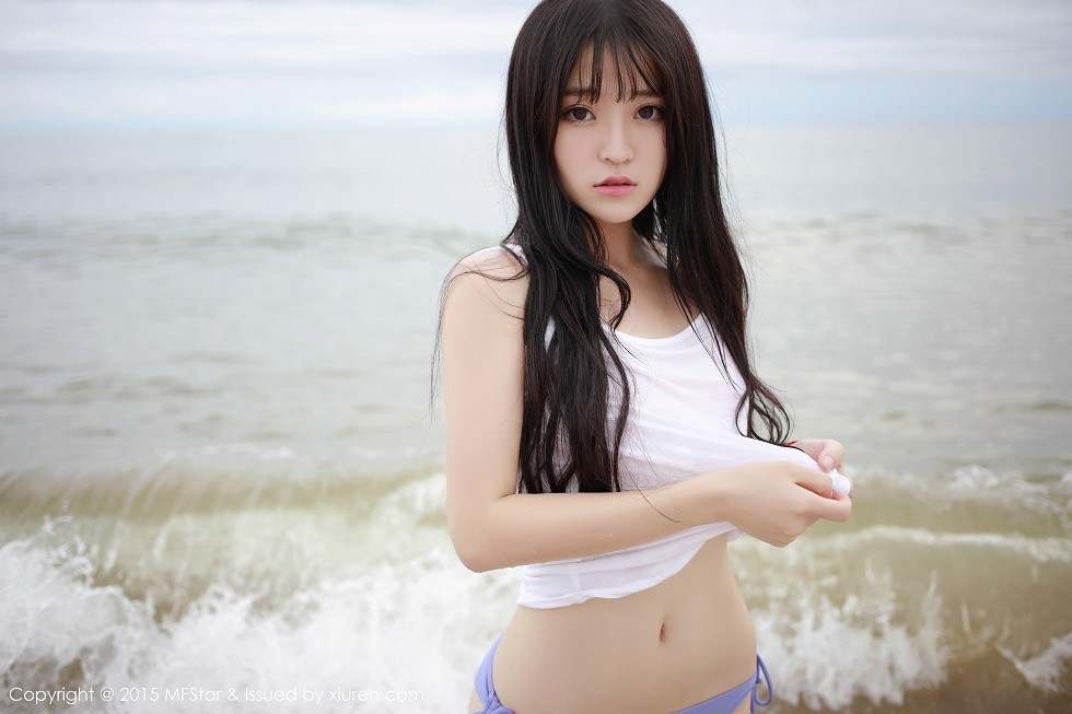 [MFStar模范学院]Vol.029_嫩模伊小七MoMo白嫩肌肤诱人酮体大胆诱惑写真51P