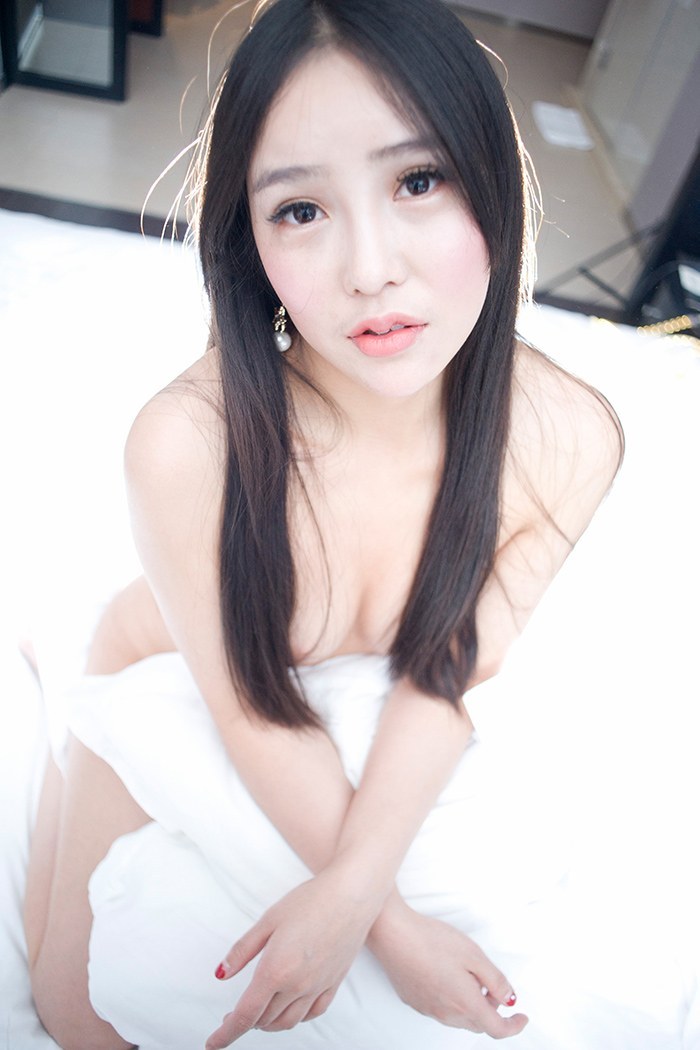 肥臀姐姐艾弥湿身诱惑让人垂涎三尺(图37)