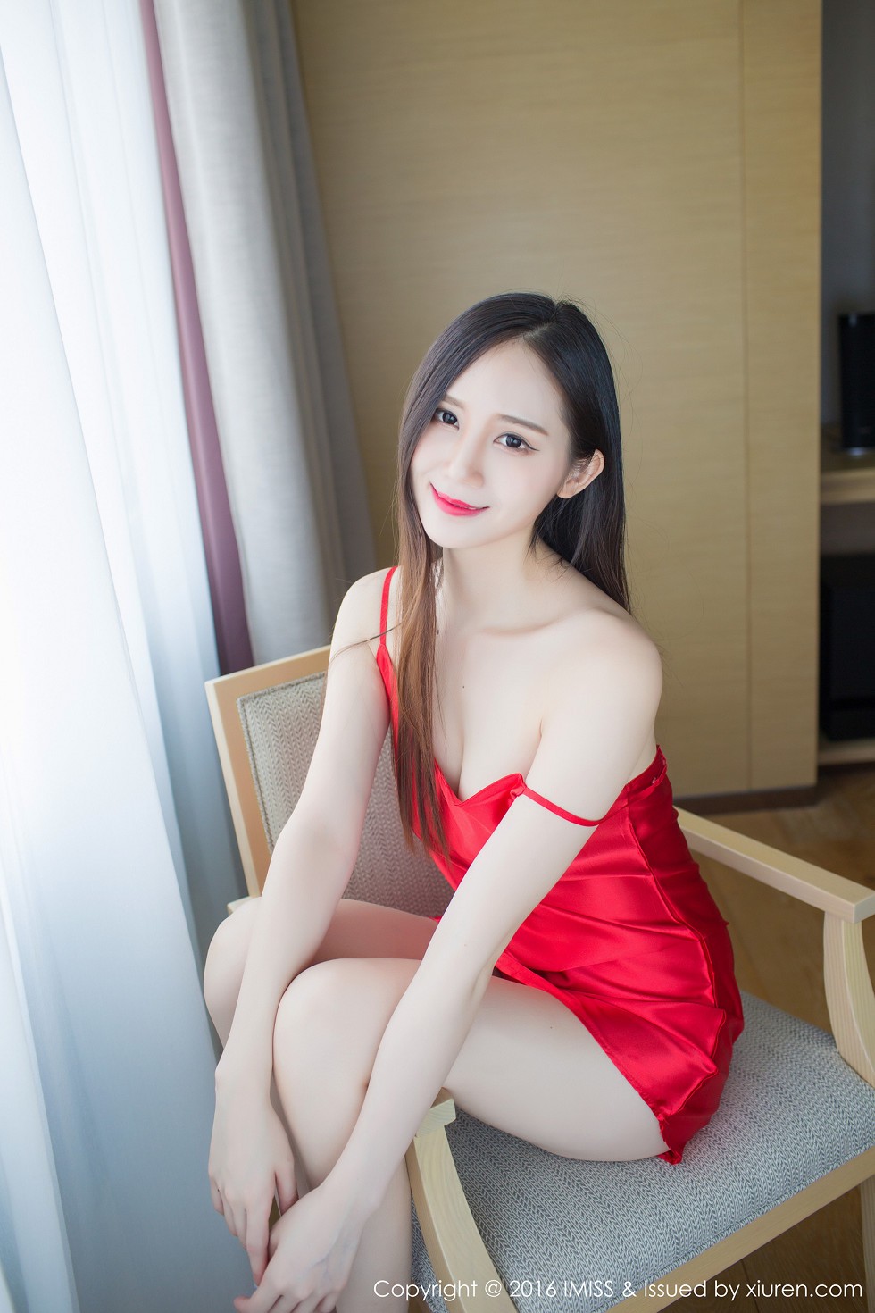 [IMISS爱蜜社]Vol.124_气质女神SISY思粉色性感内衣秀完美身材性感迷人写真52P