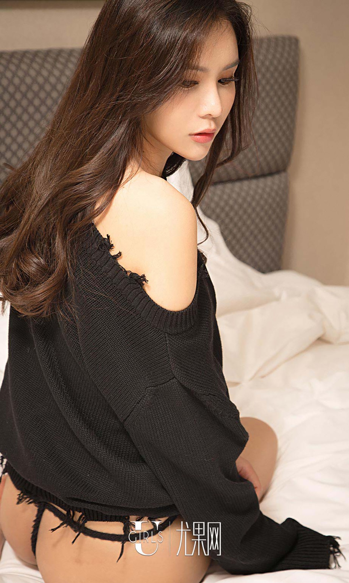 [Ugirls爱尤物]No.578_嫩模林夕颜居家黑丝兔女郎秀完美身材火辣诱惑写真40P
