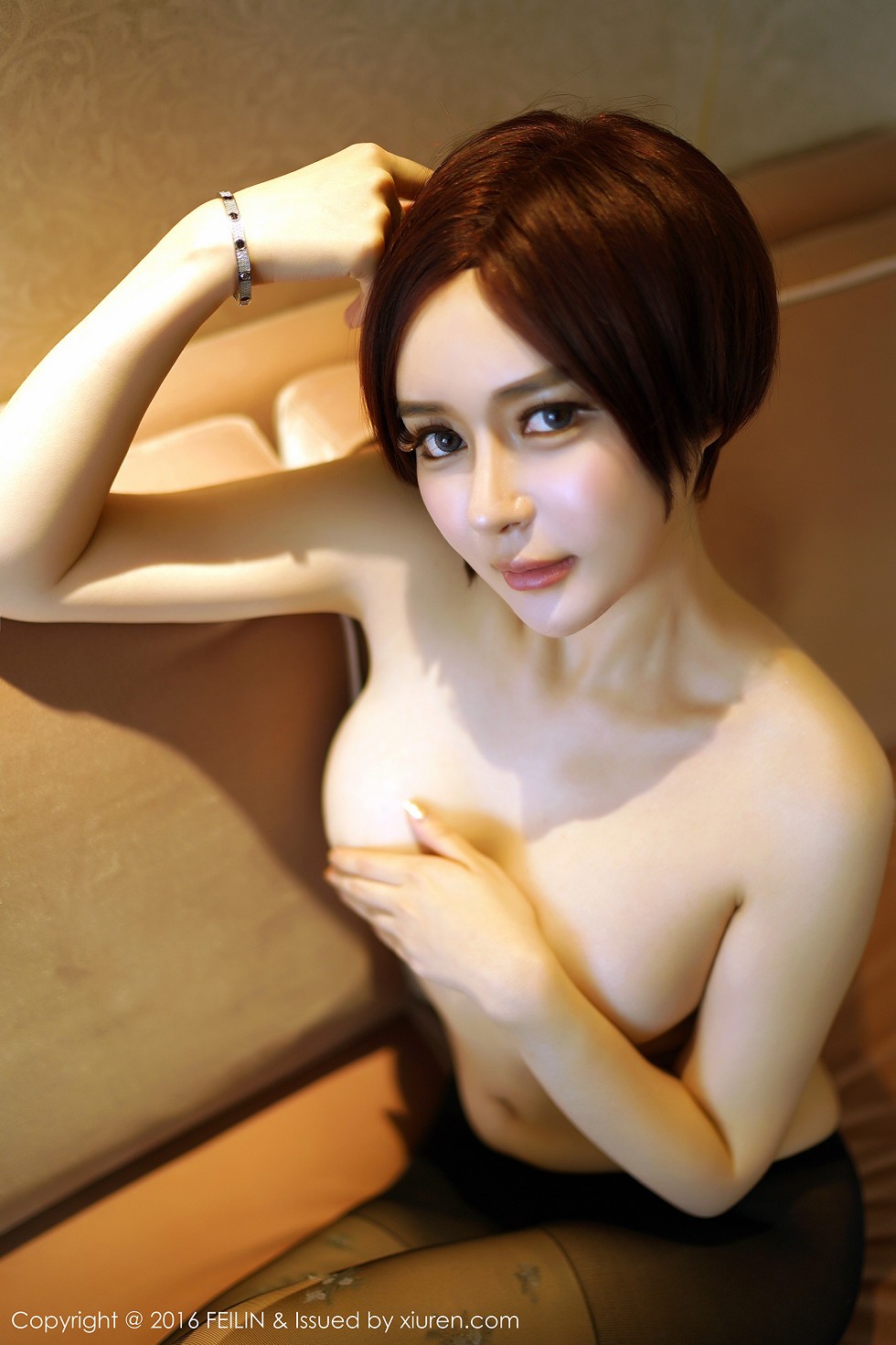 [FeiLin嗲囡囡]VOL.043_嫩模凯竹Vision超透无内黑丝裤袜美臀诱惑写真42P
