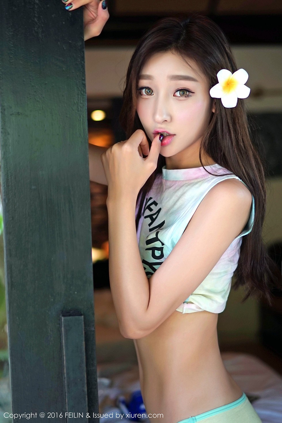 [FeiLin嗲囡囡]VOL.049_嫩模李筱乔jo半撩内衣秀豪乳完美身材性感迷人写真54P