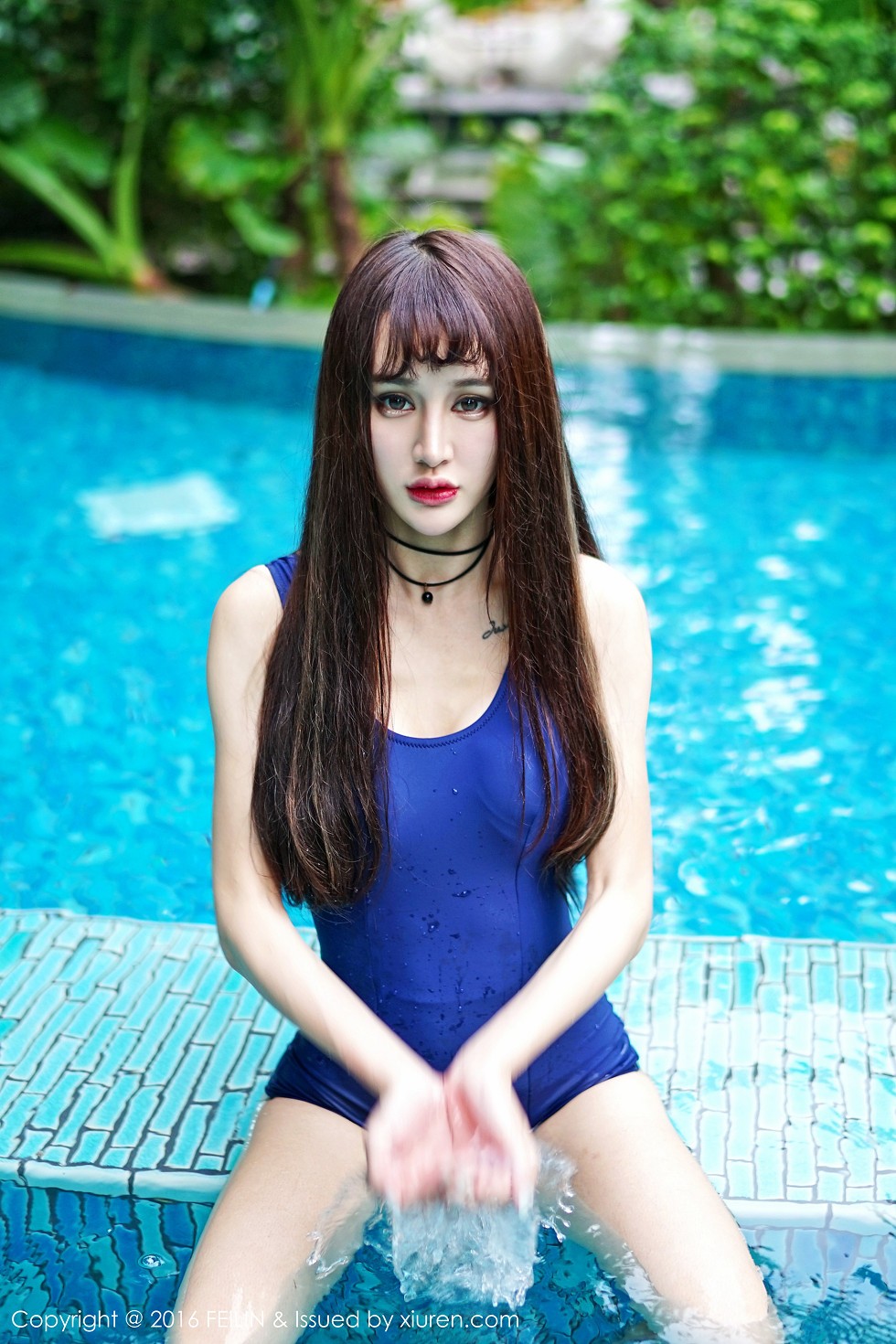 [FeiLin嗲囡囡]VOL.050_嫩模Cheryl青树室外泳池性感比基尼系列写真46P