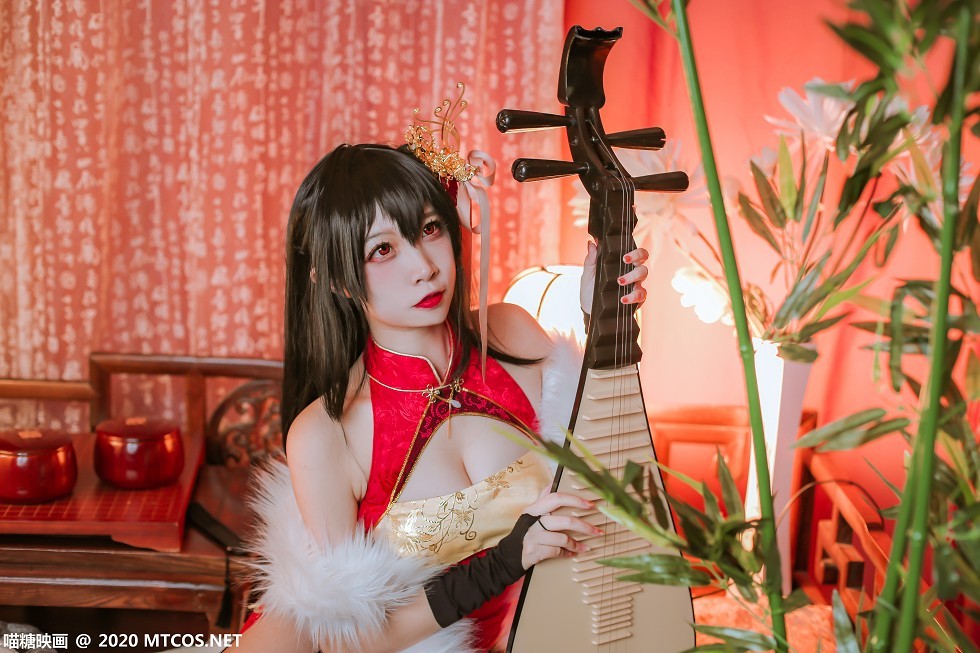 [喵糖映画]HML.018_碧蓝大凤旗袍美女私房吊带黑丝渔网秀翘臀美腿诱惑写真41P
