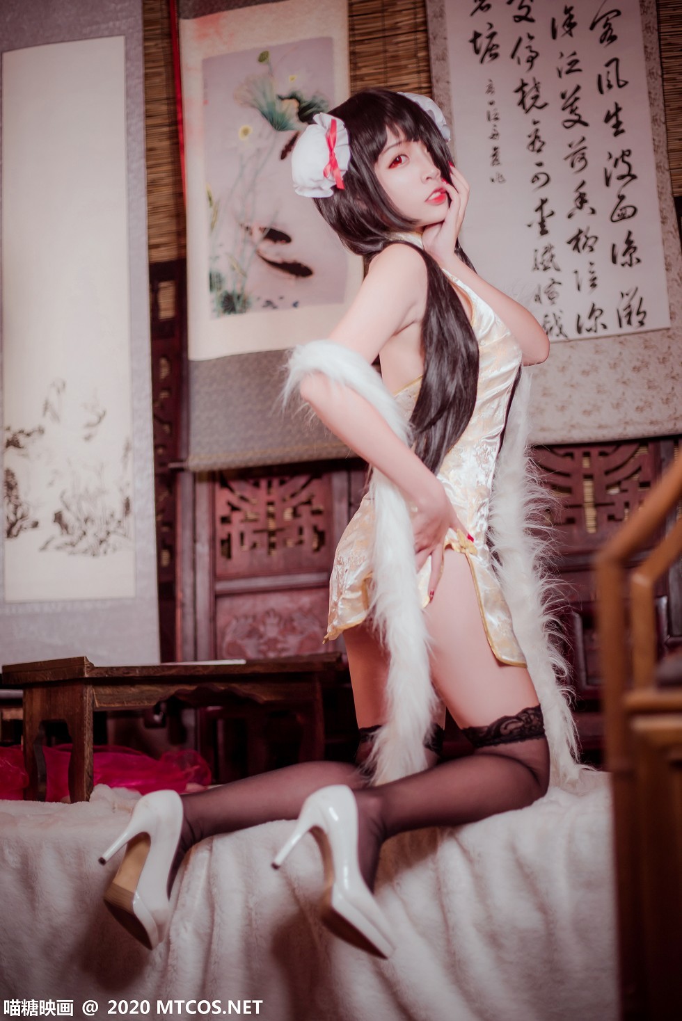 [喵糖映画]HML.019_狂三黑丝旗袍美女私房床上性感黑丝袜秀完美身材诱惑写真31P