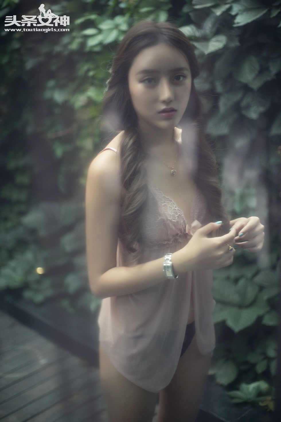 [Toutiao头条女神]No.050_嫩模彤彤雪肌美肤阿童木黑色蕾丝内裤诱惑写真58P