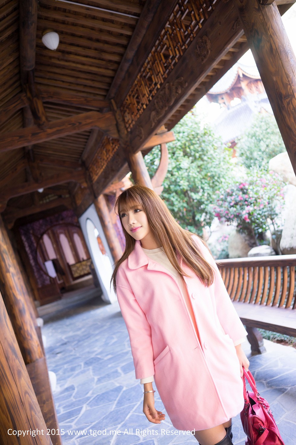 [TGOD推女神]2015.04.23_女神驾到之Akiki朱若慕武义牛头山温泉写真51P