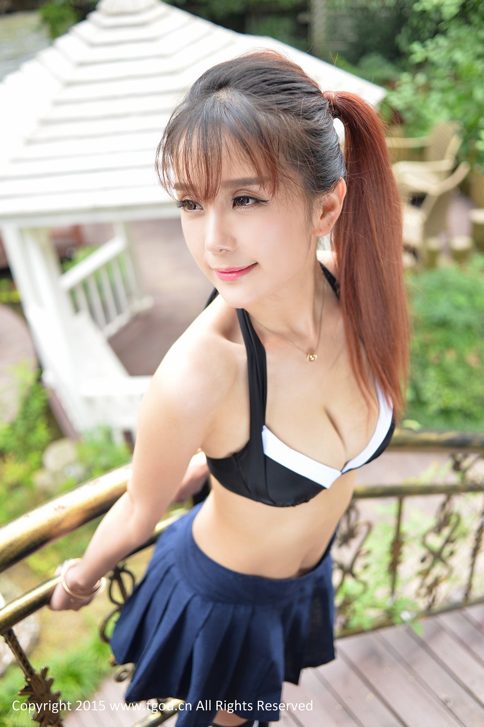 [TGOD推女神]2015.07.08_新人模特小九的少女日志连身短裙性感豪乳写真41P