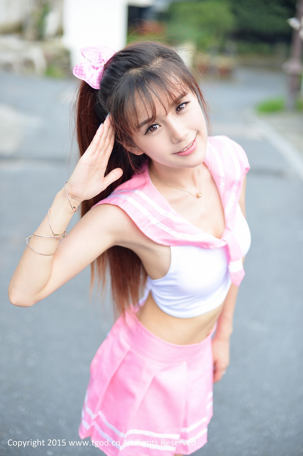 [TGOD推女神]2015.07.08_新人模特小九的少女日志连身短裙性感豪乳写真41P