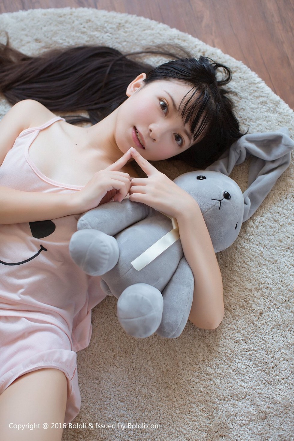 [BoLoli波萝社新刊]Vol.038_嫩模鱼丸居家真空睡衣闺房清爽迷人写真30P