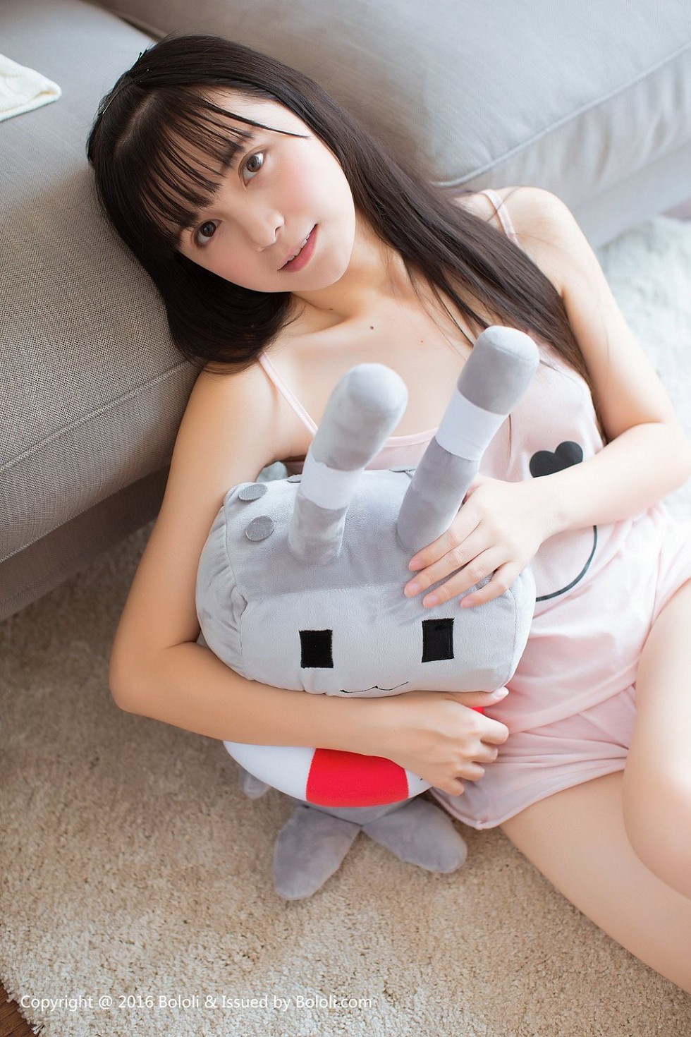 [BoLoli波萝社新刊]Vol.038_嫩模鱼丸居家真空睡衣闺房清爽迷人写真30P