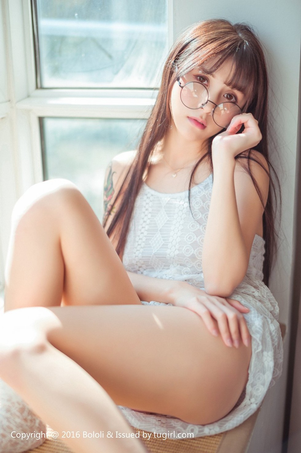 [BoLoli波萝社新刊]Vol.040_嫩模夏美酱卧室私房白色连身裙+蕾丝内裤完美诱惑写真87P