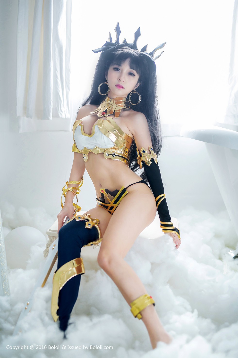 [BoLoli波萝社新刊]Vol.041_嫩模夏美酱真人Cos伊斯塔凛秀完美身材傲人美乳写真37P