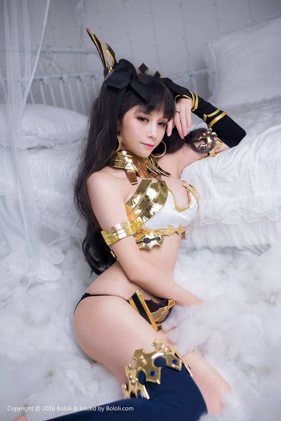 [BoLoli波萝社新刊]Vol.041_嫩模夏美酱真人Cos伊斯塔凛秀完美身材傲人美乳写真37P